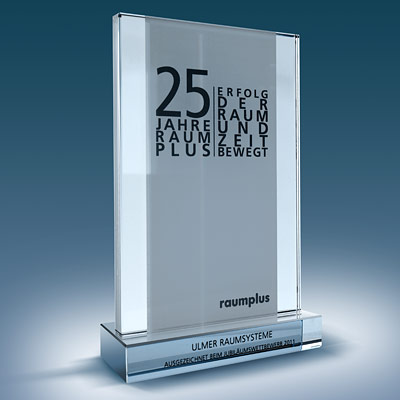 Ulmer Raumsysteme - ausgezeichnet beim Jubiläumswettbewerb 2011: 25 Jahre raumplus Einbauschränke